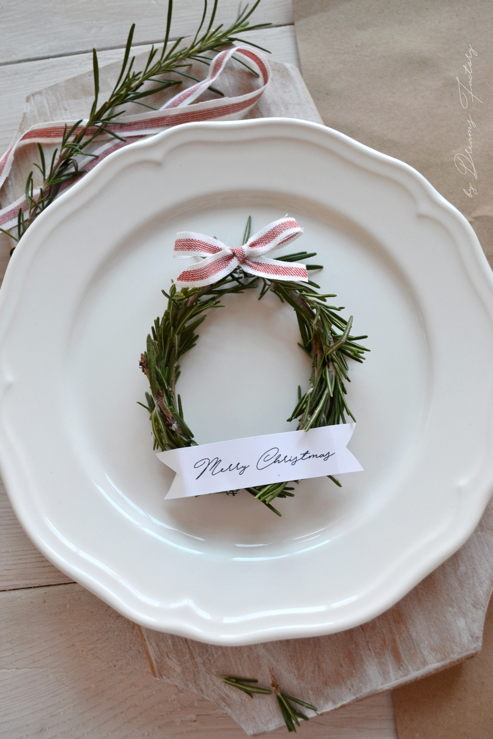 mini-rosemary-wreaths-free-ribbon-banners-for-christmas-50