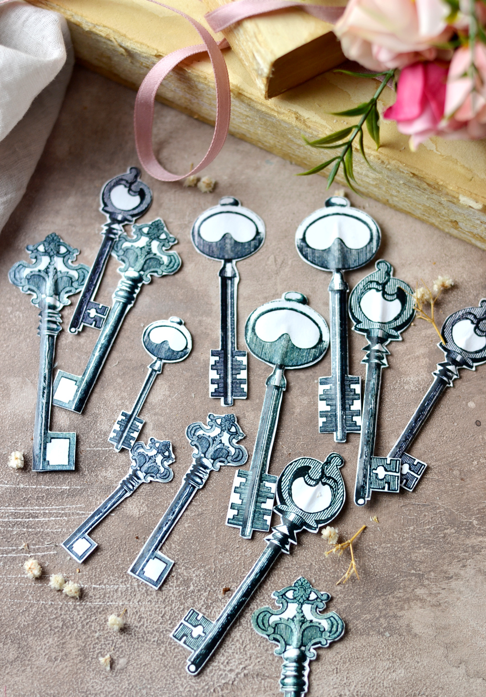 Learn how to make beautiful DIY Vintage Paper Key Tags to decorate your farmhouse, Shabby Chic or Vintage home with style ... and open new doors and opportunities for the new decade!